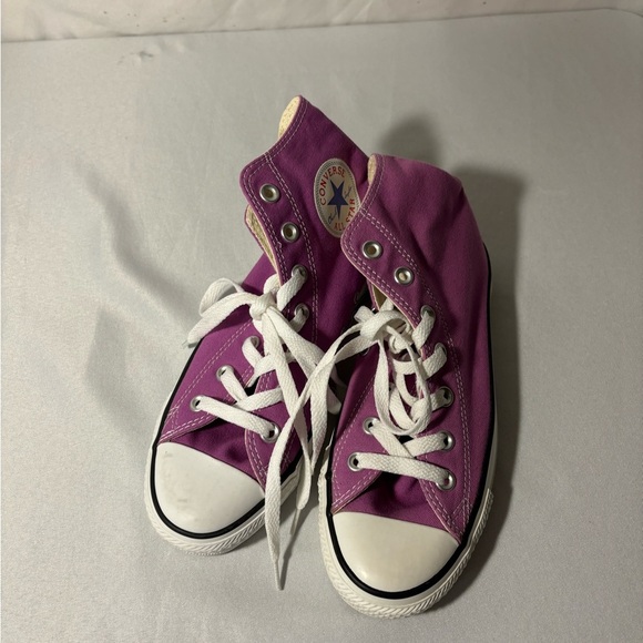 New Mens size 5 converse shoes, #K1005 - Picture 3 of 6
